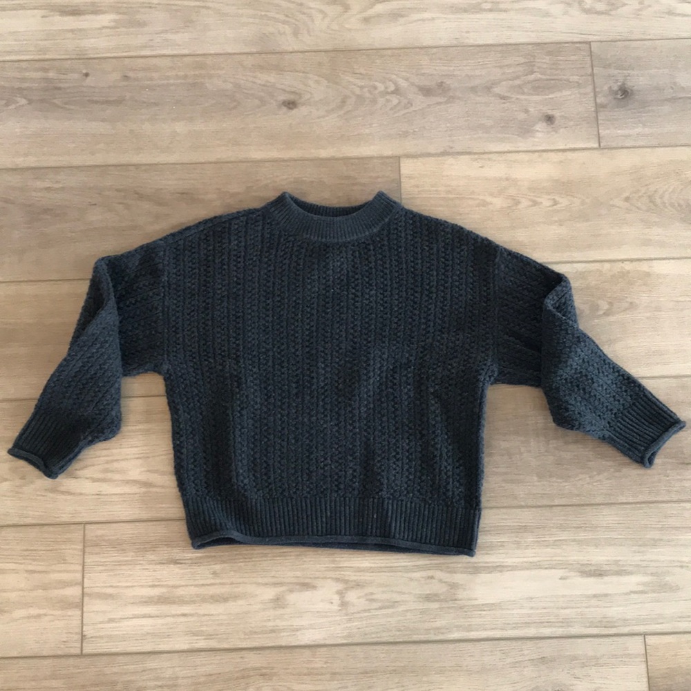 Universal Thread Charcoal Grey Sweater
